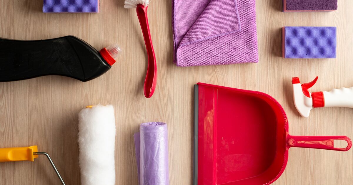 Baseboard cleaning tools arranged neatly