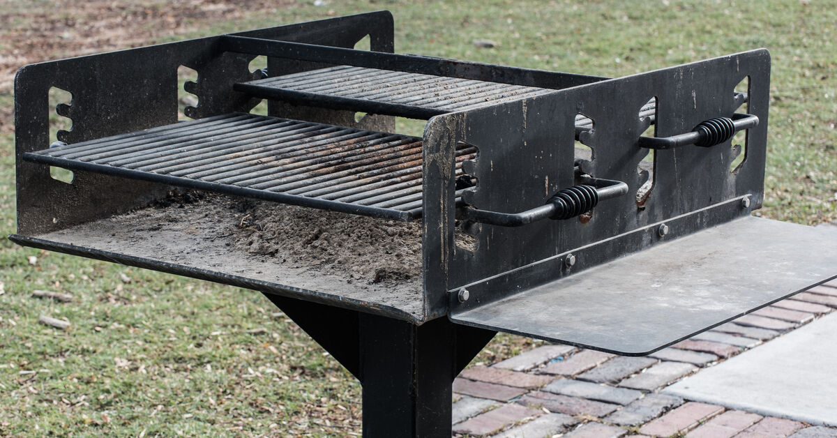 Electric grill unplugged before cleaning